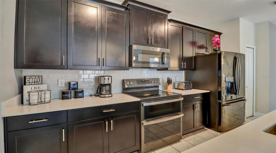 Davenport, Florida 33896, 4 Bedroom Bedrooms, ,3 Bathroombathrooms,Residential,For Sale,Challenge,0,Mfro6451146