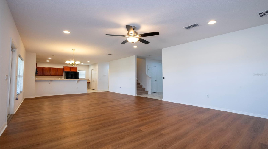 Kissimmee, Florida 34746, 4 Bedroom Bedrooms, ,2 Bathroombathrooms,Residential,For Sale,Light Port Way,0,Mfro6425281