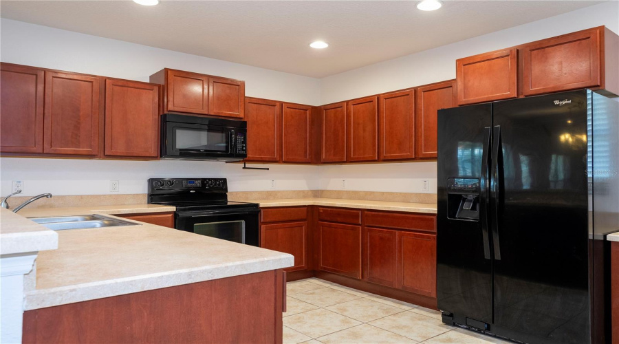 Kissimmee, Florida 34746, 4 Bedroom Bedrooms, ,2 Bathroombathrooms,Residential,For Sale,Light Port Way,0,Mfro6425281
