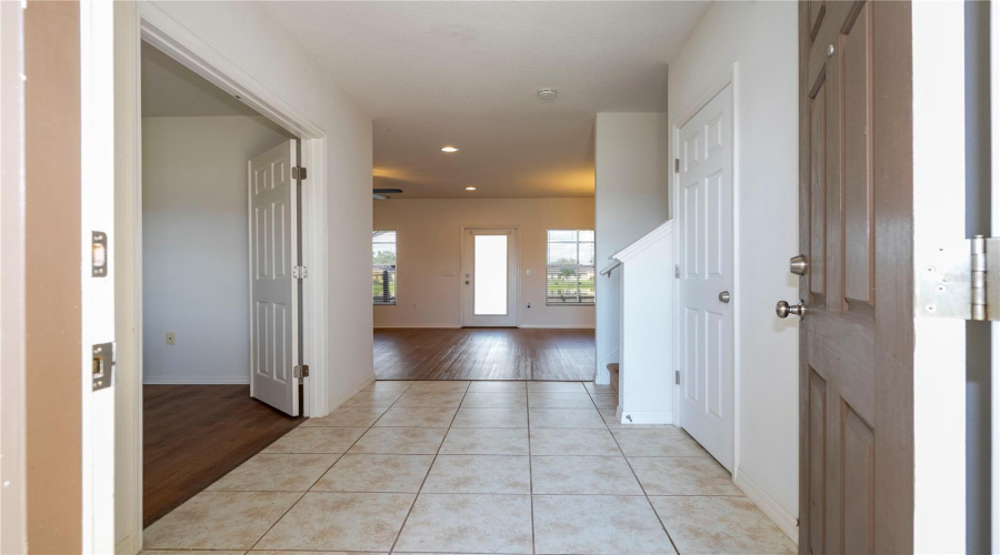 Kissimmee, Florida 34746, 4 Bedroom Bedrooms, ,2 Bathroombathrooms,Residential,For Sale,Light Port Way,0,Mfro6425281