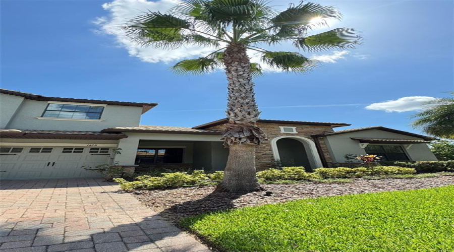 Davenport, Florida 33896, 4 Bedroom Bedrooms, ,4 Bathroombathrooms,Residential,For Sale,Deuce,0,Mfro6450492
