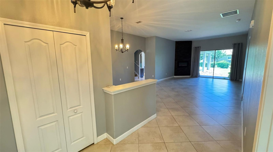 Davenport, Florida 33896, 4 Bedroom Bedrooms, ,4 Bathroombathrooms,Residential,For Sale,Deuce,0,Mfro6450492