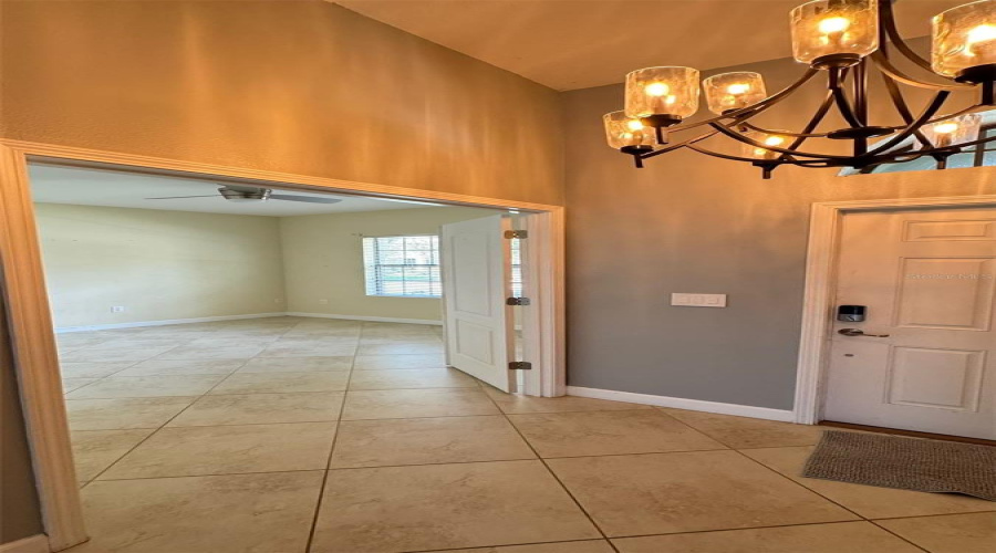 Davenport, Florida 33896, 4 Bedroom Bedrooms, ,4 Bathroombathrooms,Residential,For Sale,Deuce,0,Mfro6450492