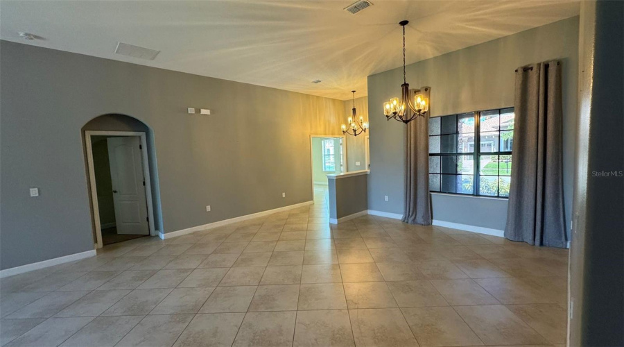 Davenport, Florida 33896, 4 Bedroom Bedrooms, ,4 Bathroombathrooms,Residential,For Sale,Deuce,0,Mfro6450492