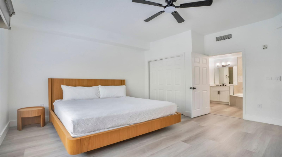 Orlando, Florida 32821, 3 Bedroom Bedrooms, ,3 Bathroombathrooms,Residential,For Sale,Worldquest,0,Mfrtb8481355