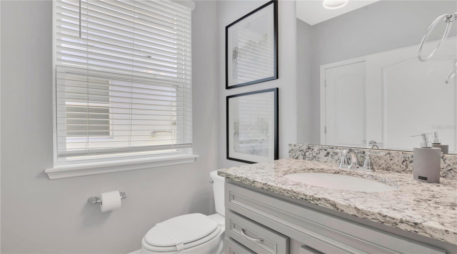 Davenport, Florida 33837, 6 Bedroom Bedrooms, ,4 Bathroombathrooms,Residential,For Sale,Oakmoss,0,Mfro6450882
