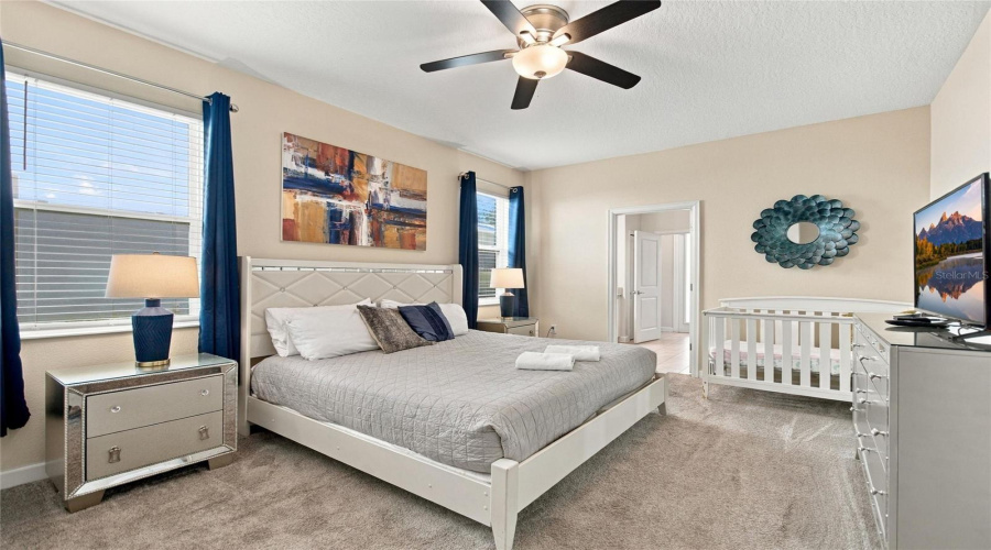 Davenport, Florida 33896, 8 Bedroom Bedrooms, ,5 Bathroombathrooms,Residential,For Sale,Pebble Beach,0,Mfrs5160003