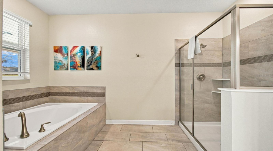 Davenport, Florida 33896, 8 Bedroom Bedrooms, ,5 Bathroombathrooms,Residential,For Sale,Pebble Beach,0,Mfrs5160003
