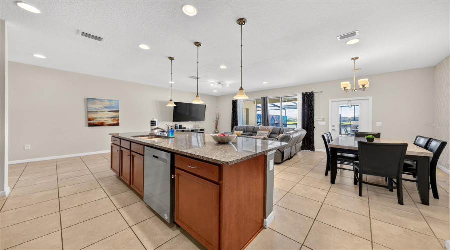Kissimmee, Florida 34747, 4 Bedroom Bedrooms, ,3 Bathroombathrooms,Residential,For Sale,Geneve Ct,0,Mfro6448106
