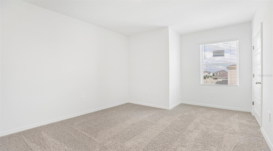 Davenport, Florida 33837, 4 Bedroom Bedrooms, ,2 Bathroombathrooms,Residential,For Sale,Rolling Lake,0,Mfro6452188