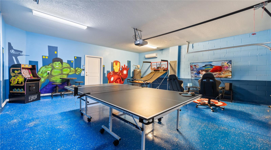 Davenport, Florida 33897, 5 Bedroom Bedrooms, ,5 Bathroombathrooms,Residential,For Sale,Lana,0,Mfro6441777