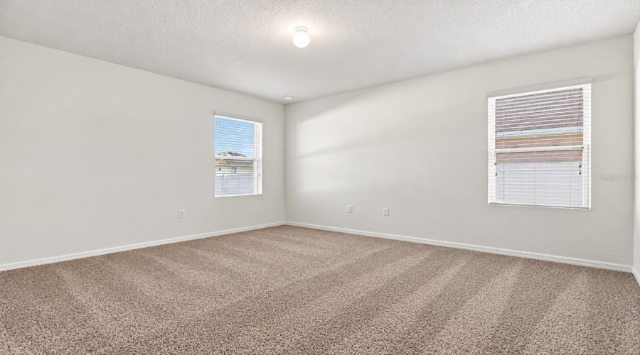Davenport, Florida 33896, 4 Bedroom Bedrooms, ,2 Bathroombathrooms,Residential,For Sale,Aberdeen,0,Mfro6452094