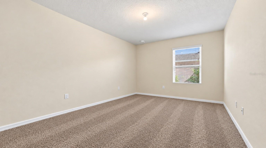 Davenport, Florida 33896, 4 Bedroom Bedrooms, ,2 Bathroombathrooms,Residential,For Sale,Aberdeen,0,Mfro6452094