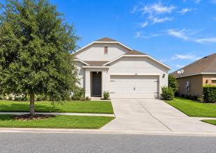 DAVENPORT, Florida 33896, 4 Bedroom Bedrooms, ,2 BathroomBathrooms,Residential,For Sale,ABERDEEN,0,MFRO6452094