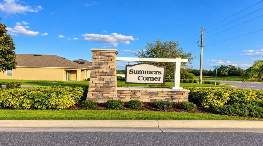 Davenport, Florida 33896, 4 Bedroom Bedrooms, ,2 Bathroombathrooms,Residential,For Sale,Aberdeen,0,Mfro6452094