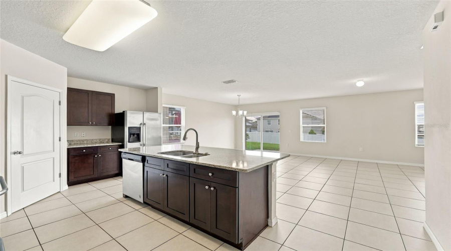 Davenport, Florida 33896, 4 Bedroom Bedrooms, ,2 Bathroombathrooms,Residential,For Sale,Aberdeen,0,Mfro6452094