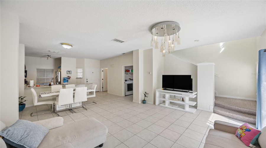 Kissimmee, Florida 34746, 3 Bedroom Bedrooms, ,2 Bathroombathrooms,Residential,For Sale,Alberto,0,Mfrs5159970