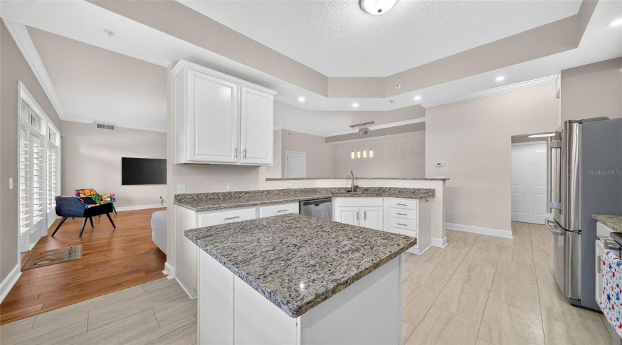 Kitchen With Island