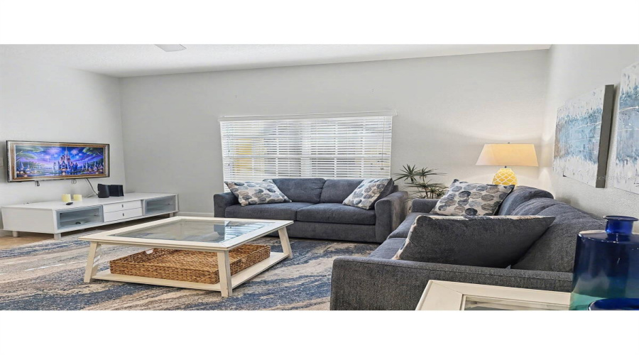 Kissimmee, Florida 34747, 4 Bedroom Bedrooms, ,3 Bathroombathrooms,Residential,For Sale,Banana Palm,0,Mfro6451360