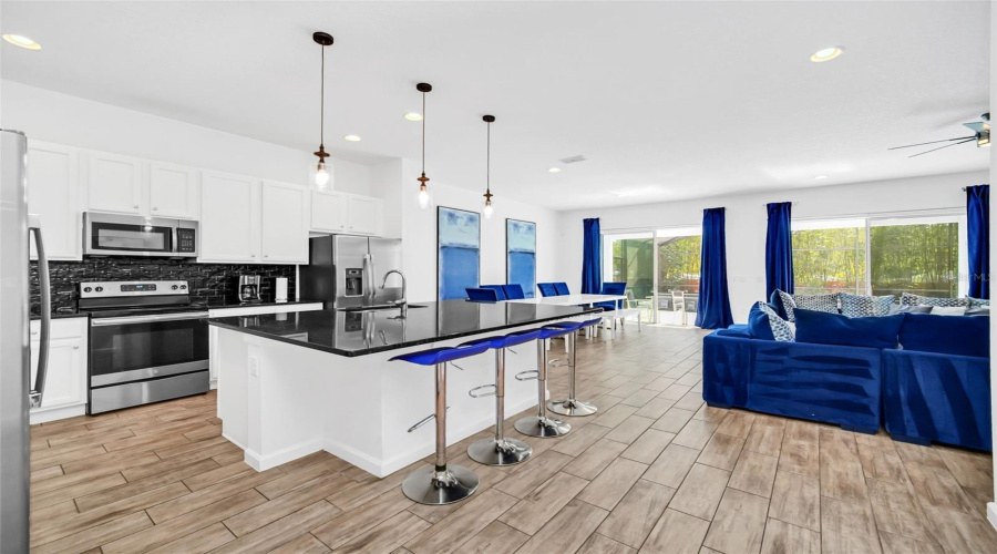 Kissimmee, Florida 34746, 12 Bedroom Bedrooms, ,11 Bathroombathrooms,Residential,For Sale,Marcello,0,Mfro6443143