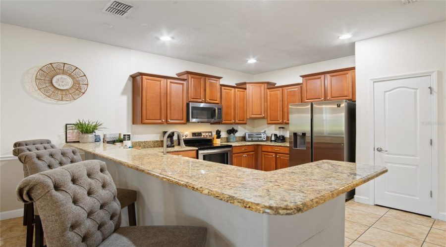 Davenport, Florida 33896, 7 Bedroom Bedrooms, ,5 Bathroombathrooms,Residential,For Sale,Moon Valley,0,Mfro6450942