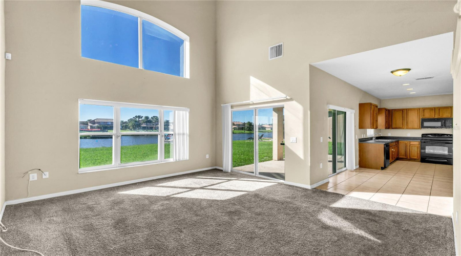 Kissimmee, Florida 34746, 4 Bedroom Bedrooms, ,2 Bathroombathrooms,Residential,For Sale,Somerset,0,Mfrtb8560652
