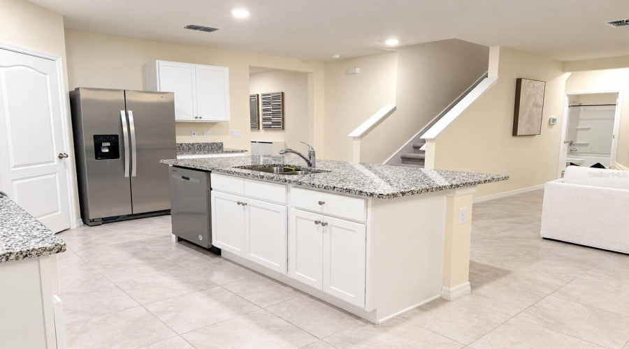 Davenport, Florida 33837, 5 Bedroom Bedrooms, ,3 Bathroombathrooms,Residential,For Sale,Big Sur,0,Mfro6451747