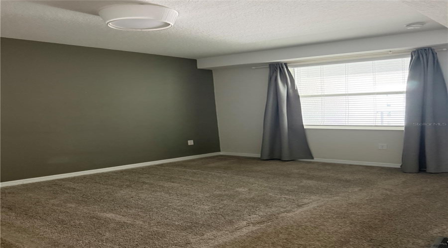 Kissimmee, Florida 34746, 2 Bedroom Bedrooms, ,2 Bathroombathrooms,Residential,For Sale,Paradox,0,Mfrs5157572