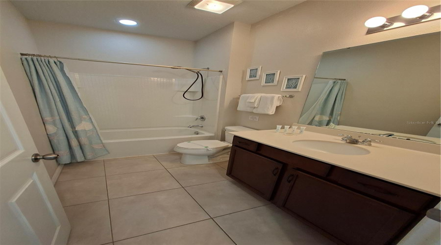 Kissimmee, Florida 34747, 4 Bedroom Bedrooms, ,4 Bathroombathrooms,Residential,For Sale,Carey Palm,0,Mfro6452274