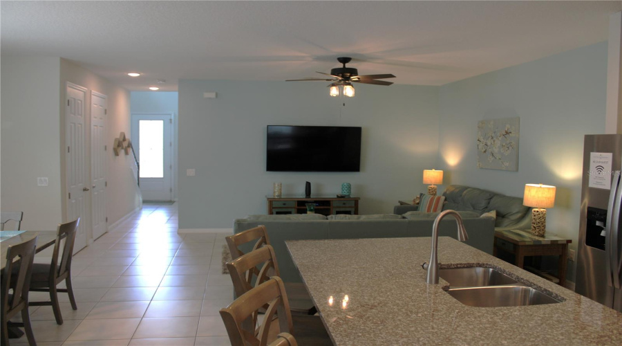 Kissimmee, Florida 34747, 4 Bedroom Bedrooms, ,4 Bathroombathrooms,Residential,For Sale,Carey Palm,0,Mfro6452274
