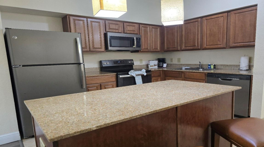 Orlando, Florida 32821, 3 Bedroom Bedrooms, ,2 Bathroombathrooms,Residential,For Sale,Floridays Resort,0,Mfro6397169