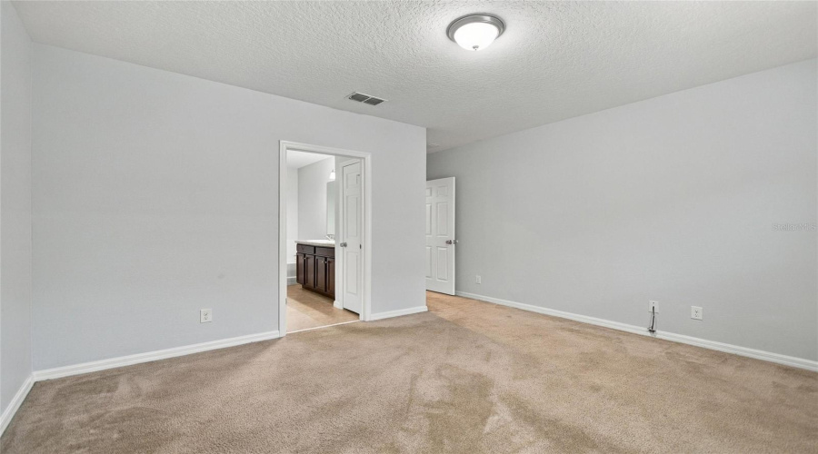 Davenport, Florida 33897, 4 Bedroom Bedrooms, ,2 Bathroombathrooms,Residential,For Sale,Ogelthorpe Dr,0,Mfrs5160137