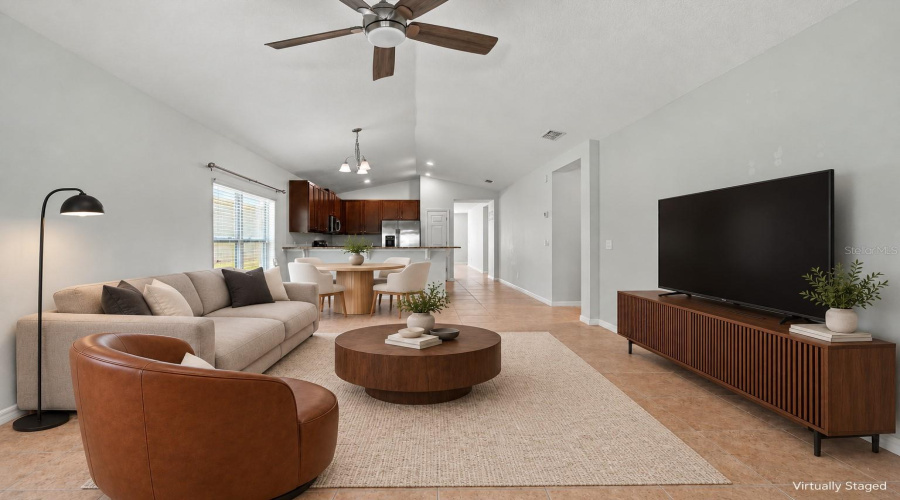 Davenport, Florida 33897, 4 Bedroom Bedrooms, ,2 Bathroombathrooms,Residential,For Sale,Ogelthorpe Dr,0,Mfrs5160137
