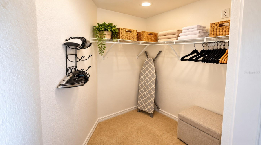 Master Walk In Closet