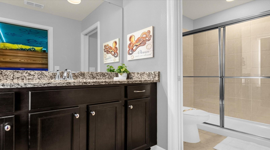 Davenport, Florida 33897, 10 Bedroom Bedrooms, ,8 Bathroombathrooms,Residential,For Sale,Lana Ave,0,Mfro6451948