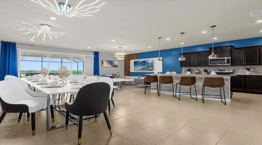 Davenport, Florida 33897, 10 Bedroom Bedrooms, ,8 Bathroombathrooms,Residential,For Sale,Lana Ave,0,Mfro6451948