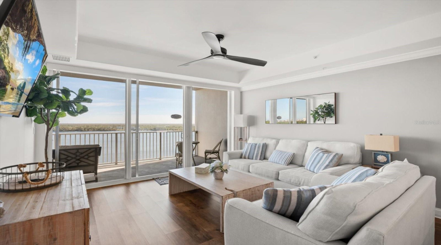 Orlando, Florida 32821, 2 Bedroom Bedrooms, ,2 Bathroombathrooms,Residential,For Sale,Blue Heron Beach,0,Mfro6439471