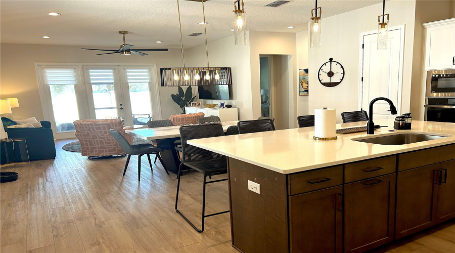 Kissimmee, Florida 34747, 2 Bedroom Bedrooms, ,2 Bathroombathrooms,Residential,For Sale,Key Bay,0,Mfro6452617
