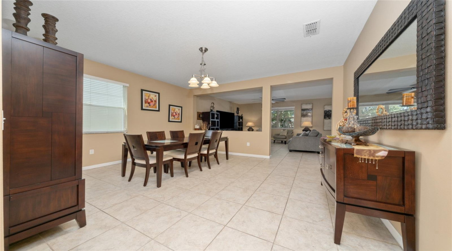 Orlando, Florida 32836, 4 Bedroom Bedrooms, ,2 Bathroombathrooms,Residential,For Sale,Verrazano,0,Mfrs5160177