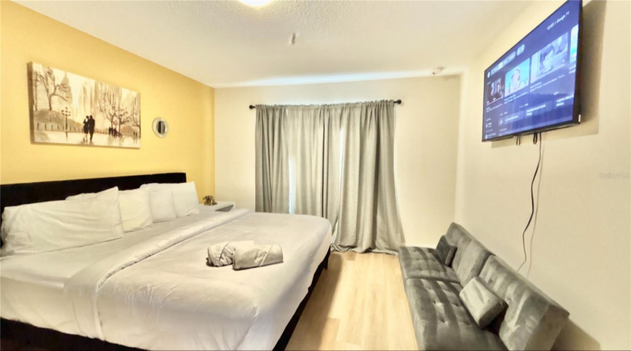 Kissimmee, Florida 34746, 4 Bedroom Bedrooms, ,2 Bathroombathrooms,Residential,For Sale,Summer Flowers,0,Mfro6451135