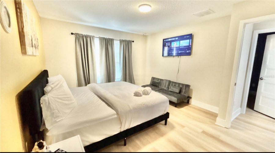 Kissimmee, Florida 34746, 4 Bedroom Bedrooms, ,2 Bathroombathrooms,Residential,For Sale,Summer Flowers,0,Mfro6451135