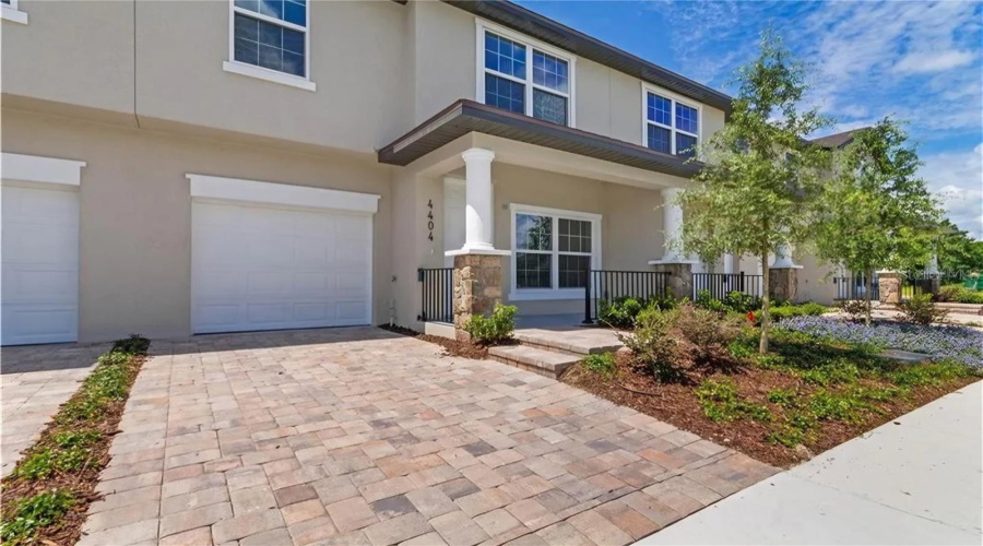 Kissimmee, Florida 34746, 4 Bedroom Bedrooms, ,2 Bathroombathrooms,Residential,For Sale,Summer Flowers,0,Mfro6451135