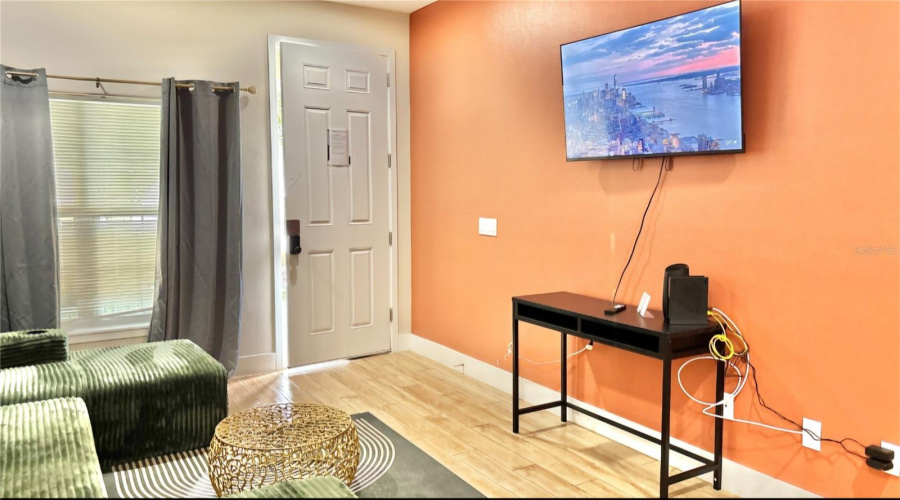 Kissimmee, Florida 34746, 4 Bedroom Bedrooms, ,2 Bathroombathrooms,Residential,For Sale,Summer Flowers,0,Mfro6451135