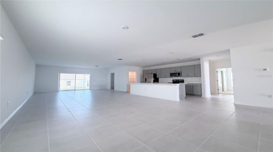 Davenport, Florida 33897, 4 Bedroom Bedrooms, ,3 Bathroombathrooms,Residential,For Sale,Costa Blanca,0,Mfro6449429