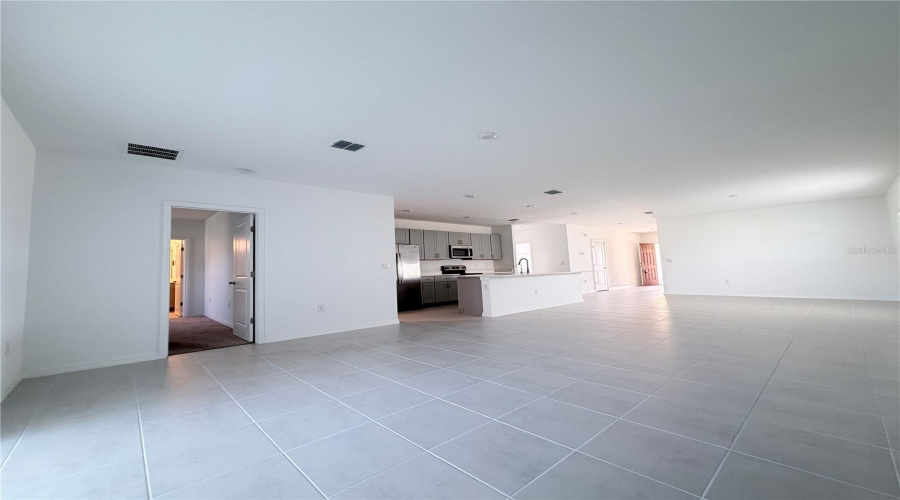 Davenport, Florida 33897, 4 Bedroom Bedrooms, ,3 Bathroombathrooms,Residential,For Sale,Costa Blanca,0,Mfro6449429