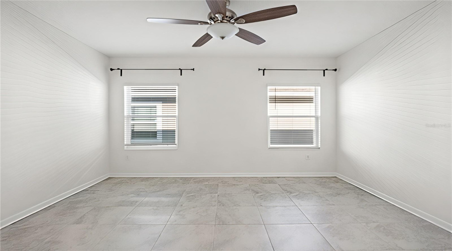 Flex Room