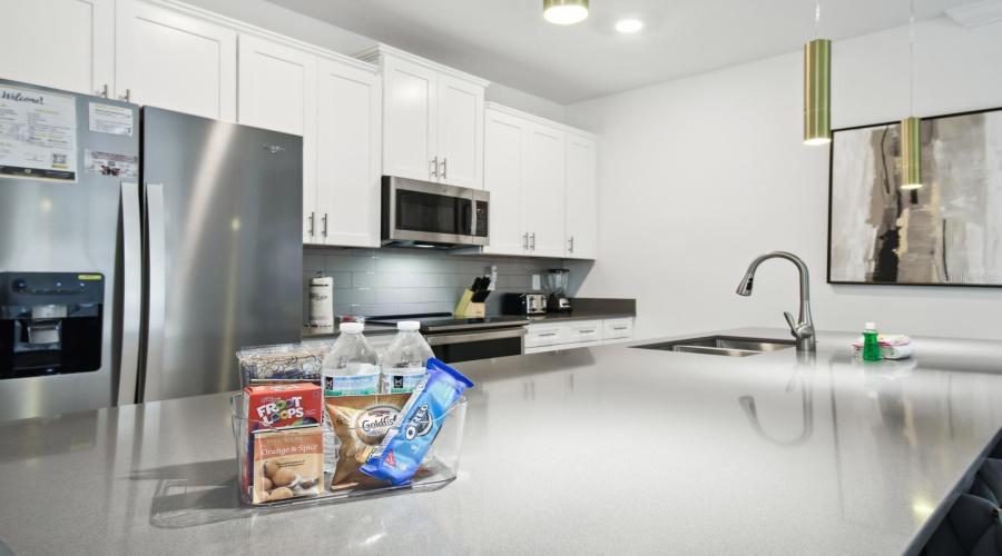 Kissimmee, Florida 34746, 4 Bedroom Bedrooms, ,3 Bathroombathrooms,Residential,For Sale,Reading,0,Mfro6452199