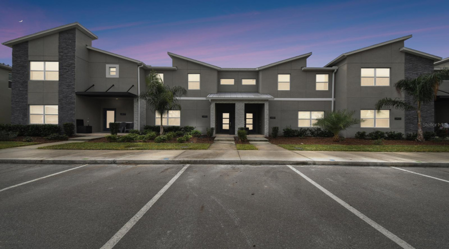 Kissimmee, Florida 34746, 4 Bedroom Bedrooms, ,3 Bathroombathrooms,Residential,For Sale,Reading,0,Mfro6452199