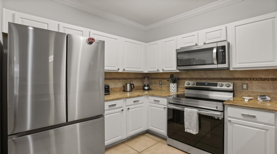 Davenport, Florida 33896, 3 Bedroom Bedrooms, ,2 Bathroombathrooms,Residential,For Sale,Tuscan,0,Mfro6451788