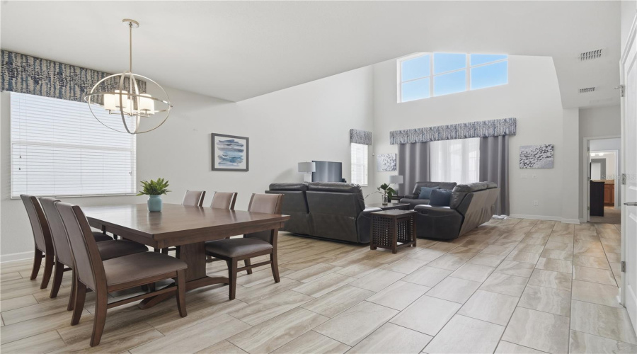 Kissimmee, Florida 34746, 5 Bedroom Bedrooms, ,5 Bathroombathrooms,Residential,For Sale,Sleepy Hollow,0,Mfrs5157257